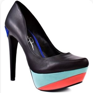 Jessica Simpson Beijo platform pumps